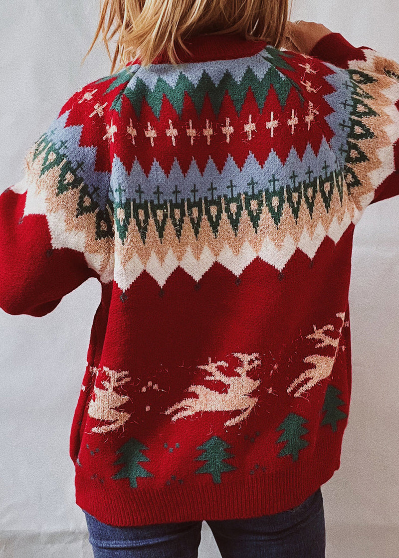 Classic Vintage Sweater with a Flattering Fit