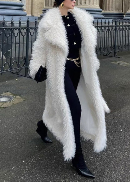 Sophisticated Coat with a Clean Classic Look