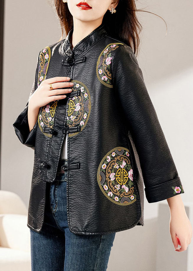 Classic Vintage & Enduringly Stylish Coat