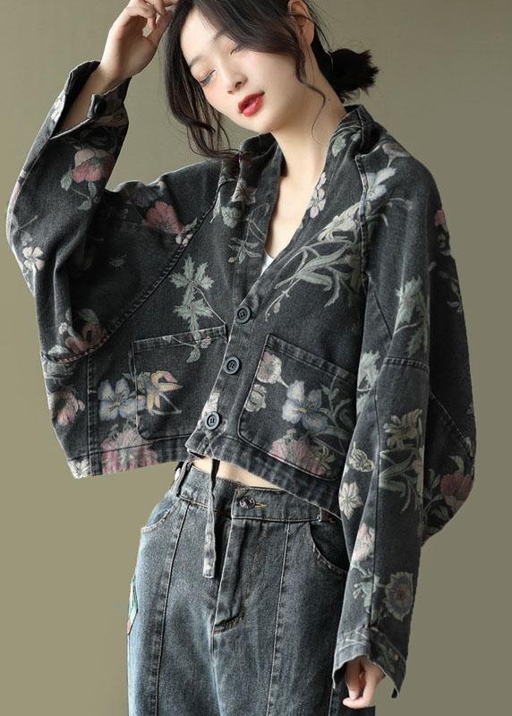Polished Top with an Effortless Classic Look