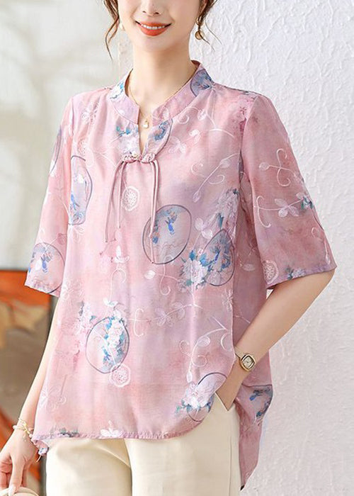 Classic Vintage Shirt with a Flattering Fit