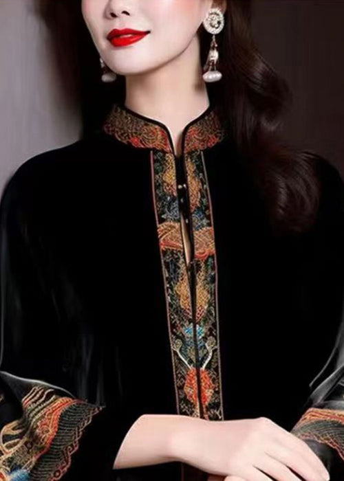 Classic Vintage & Enduringly Stylish Coat