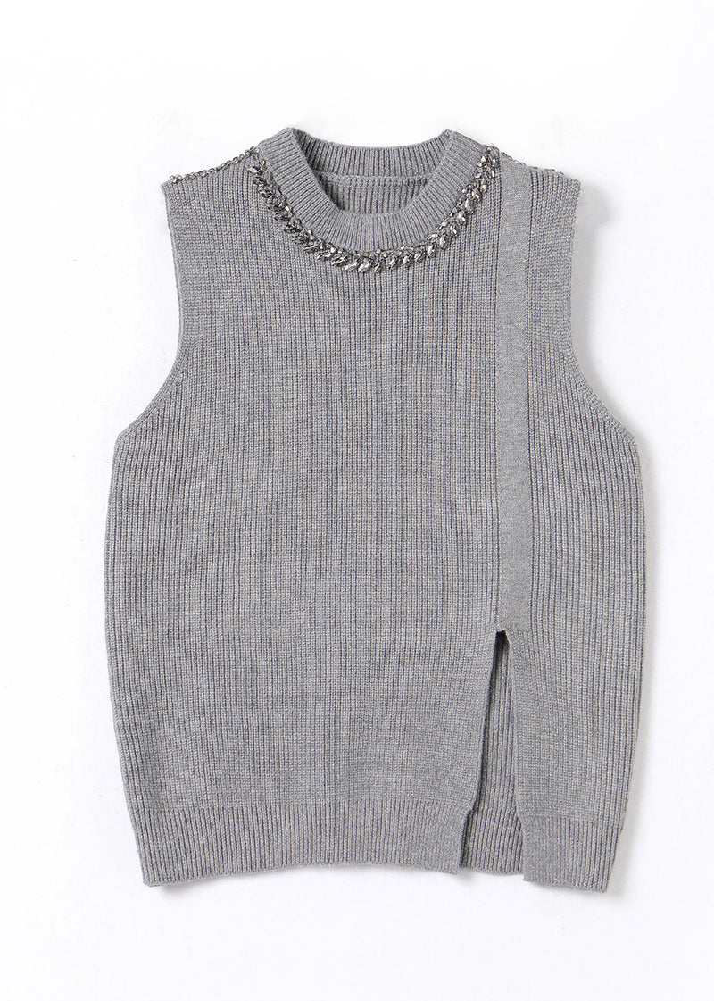 Beautifully Finished Garment in a Timeless Design