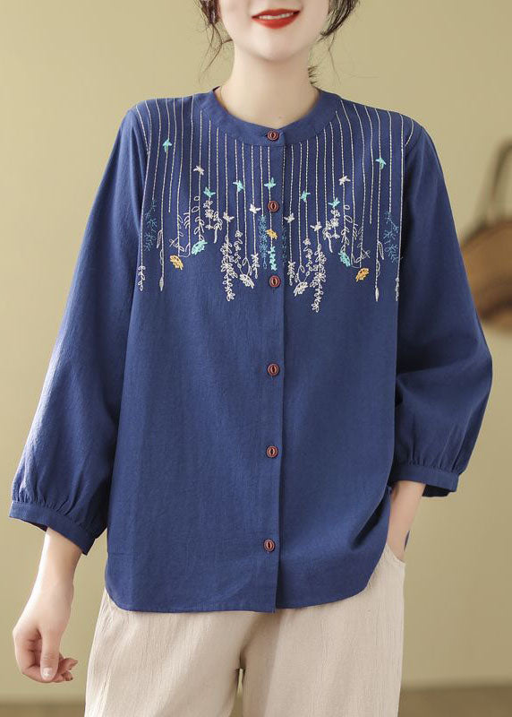 Polished Blouse with an Effortless Classic Look