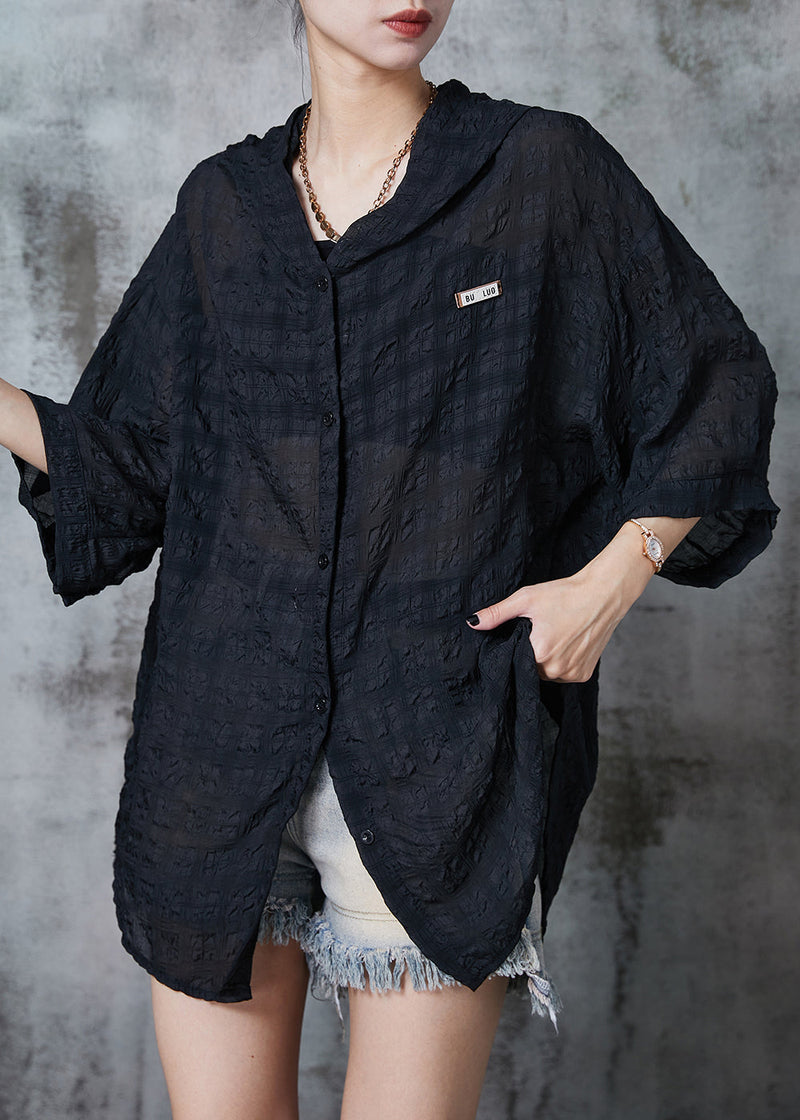 Classic Vintage Shirt with a Flattering Fit
