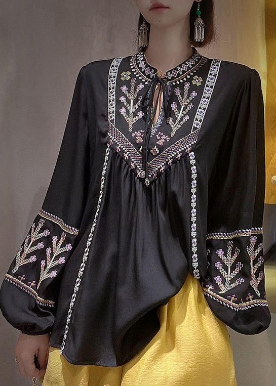 Elegantly Styled Blouse for Everyday Wear