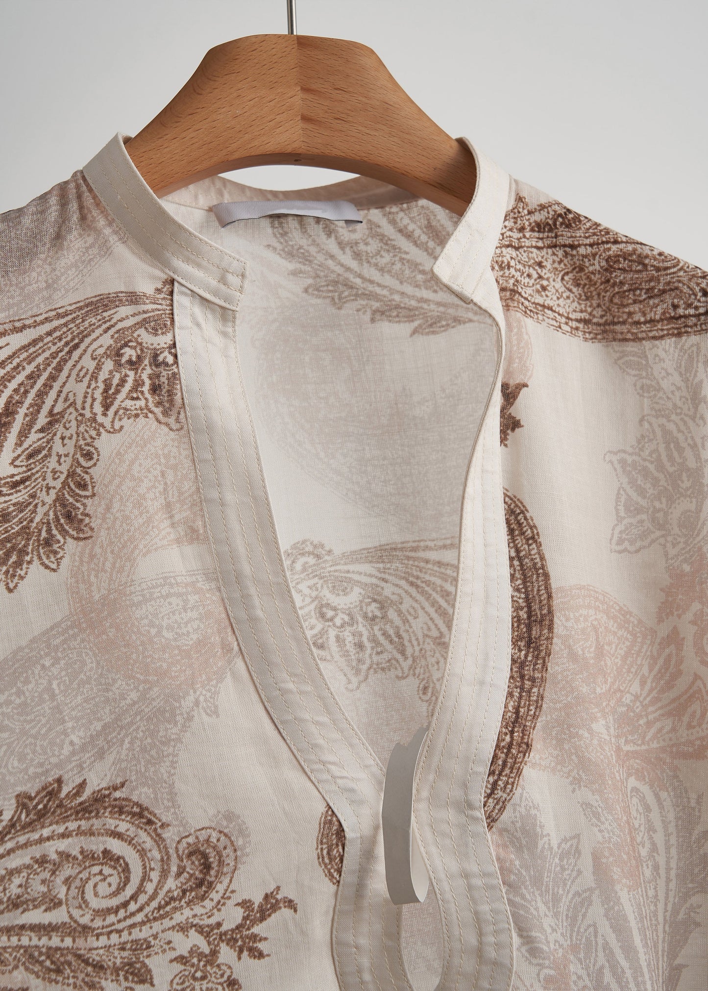 Gracefully Styled Shirt for Any Occasion