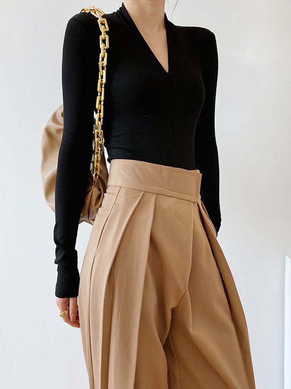 Well Tailored T-Shirt with a Graceful Silhouette