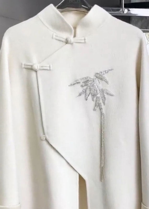 Effortlessly Elegant Shirt with a Timeless Design