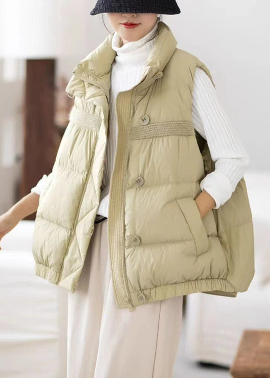 Elegantly Styled Coat for Everyday Wear