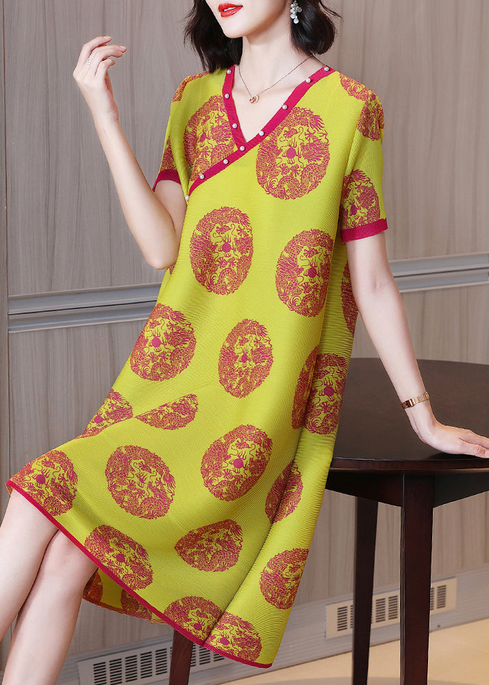 Classic Vintage Dress with a Flattering Fit