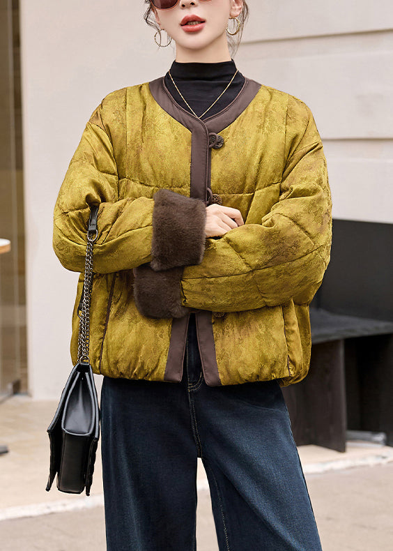 Polished Coat with an Effortless Classic Look
