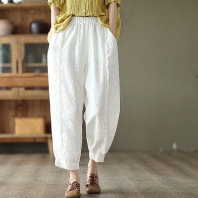 Classic Vintage Pants with a Flattering Fit