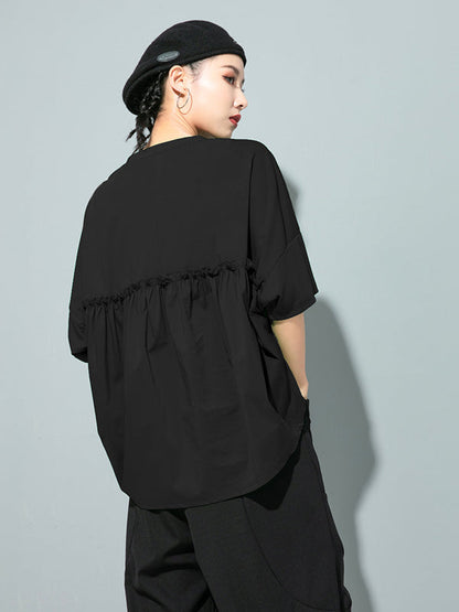 Beautifully Crafted T-Shirt in a Classic Style
