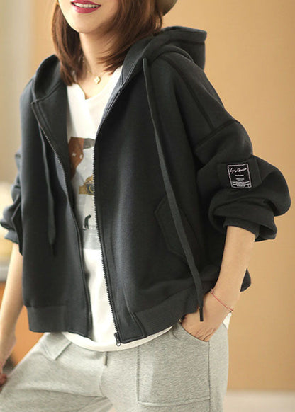 Effortlessly Elegant Jacket with a Timeless Design