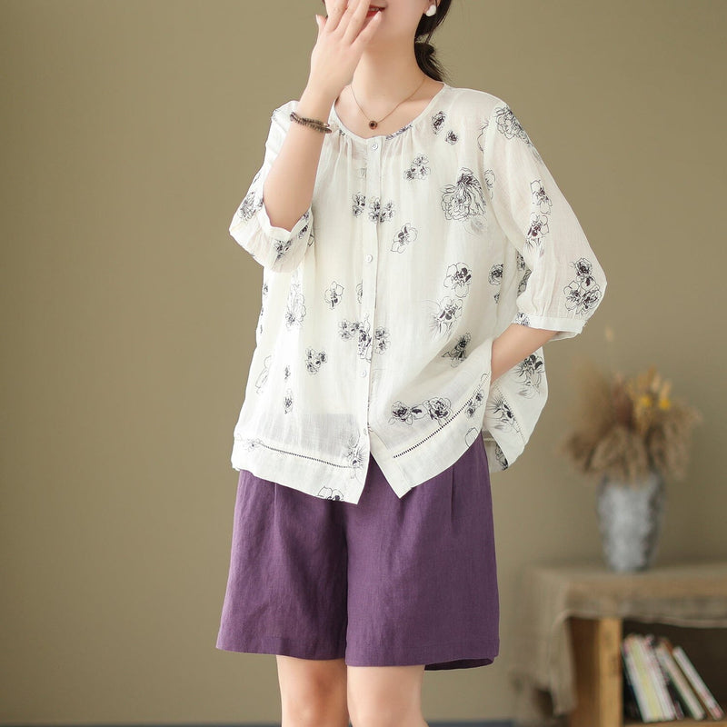 Gracefully Styled Blouse for Any Occasion