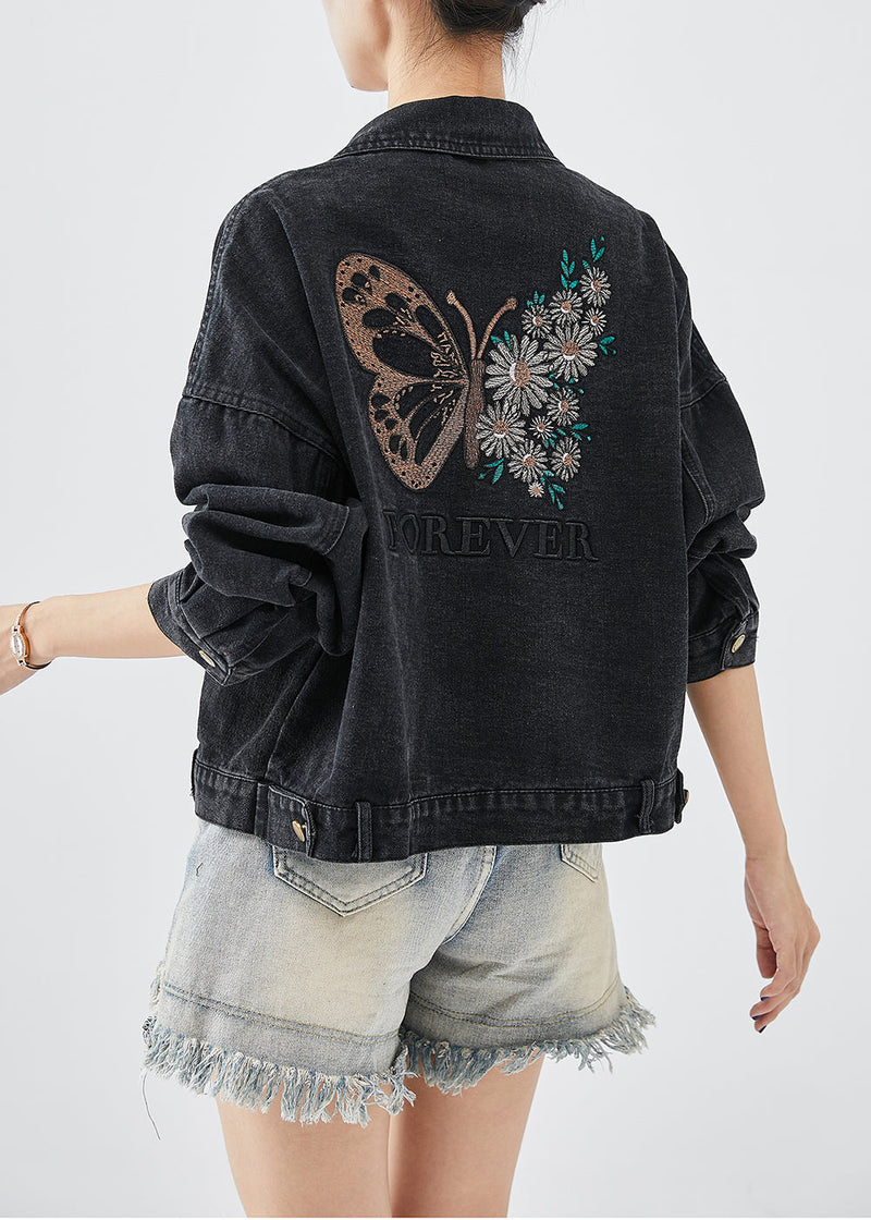 Gracefully Styled Jacket for Any Occasion