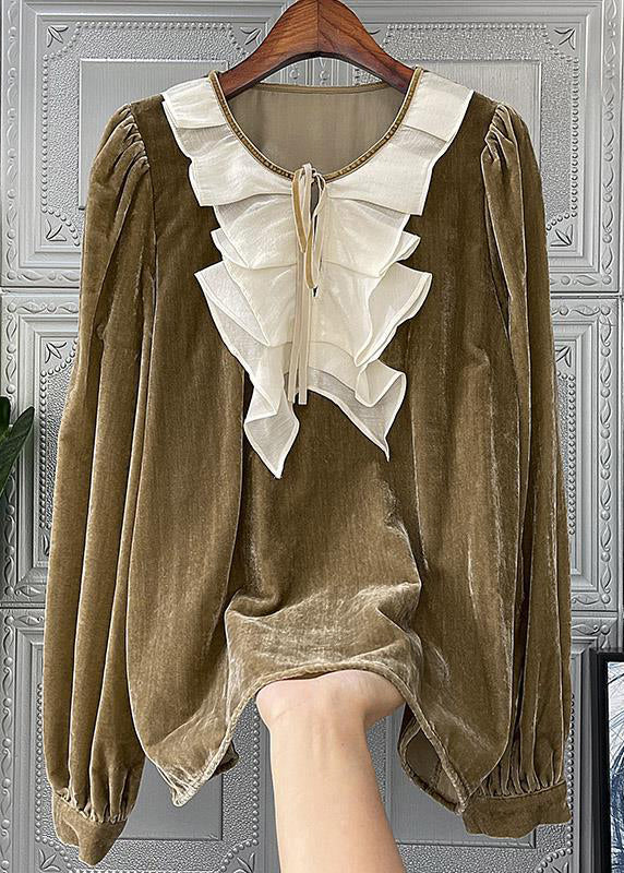 Polished Top with an Effortless Classic Look