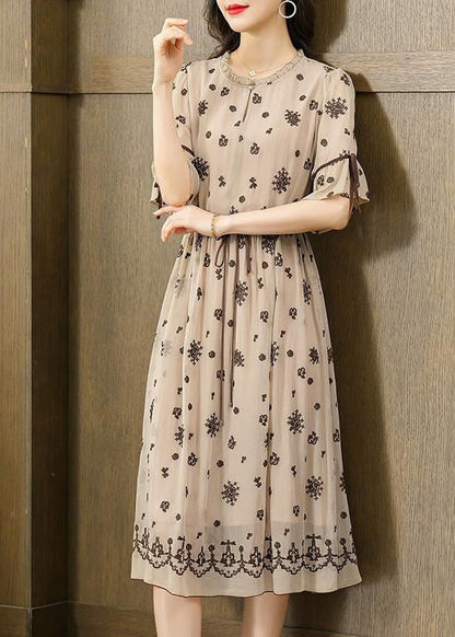 Classic Vintage & Enduringly Stylish Dress