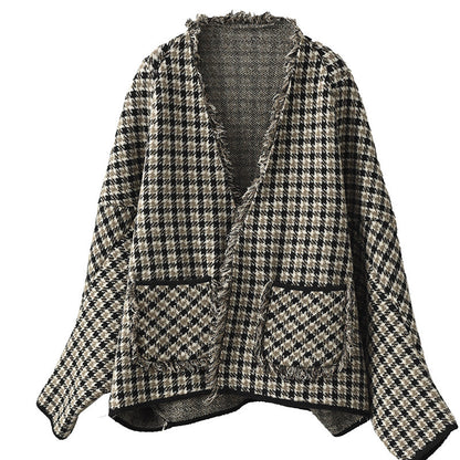 Elegantly Styled Coat for Everyday Wear