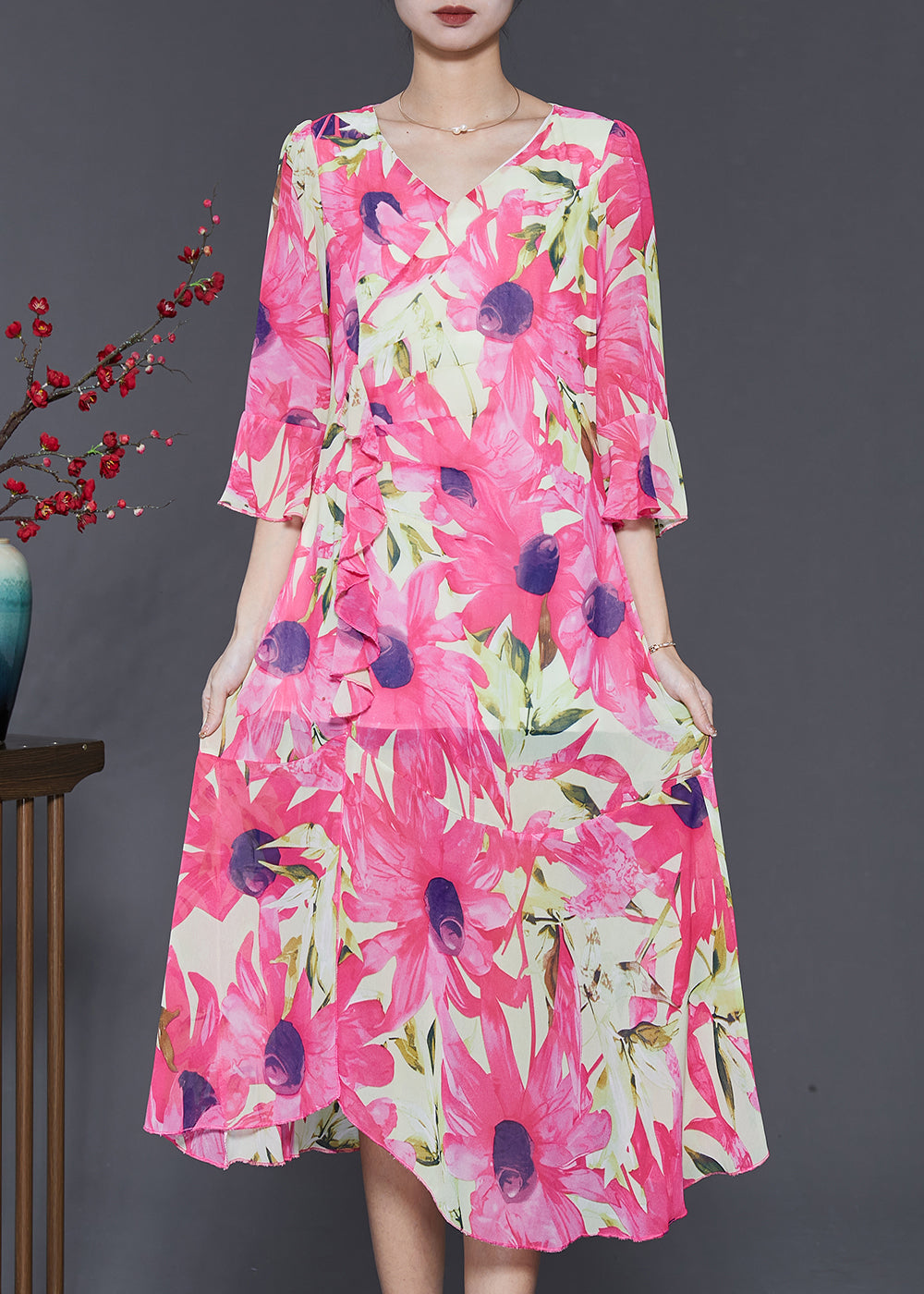 Beautifully Crafted Dress in a Classic Style