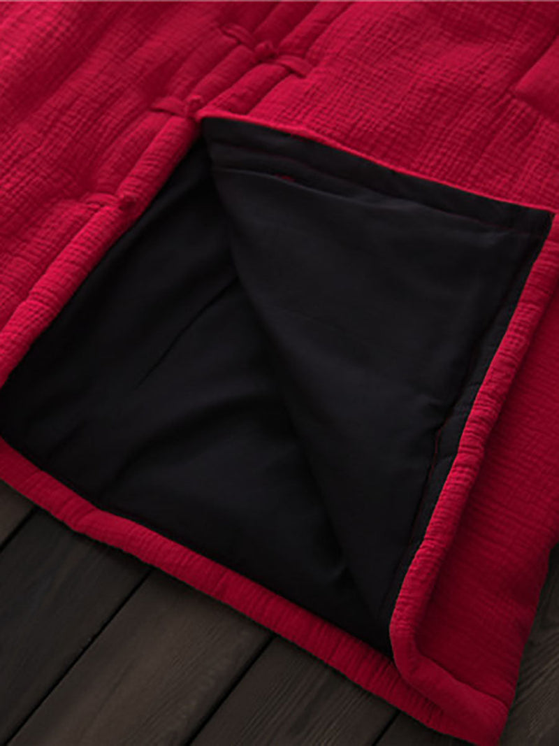 Beautifully Finished Coat in a Timeless Design