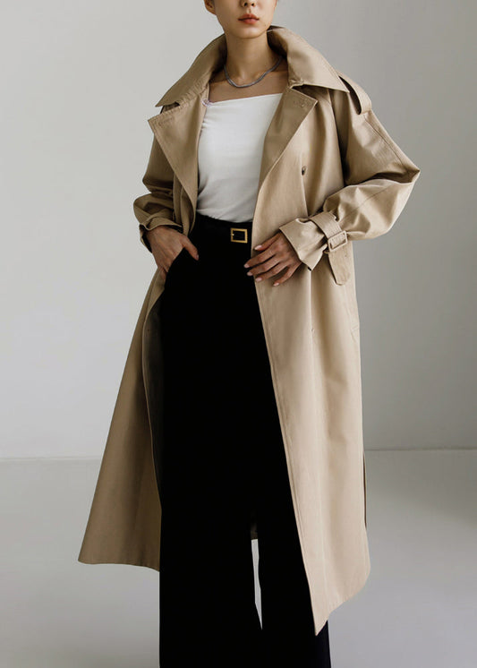 Sophisticated Coat with a Clean Classic Look