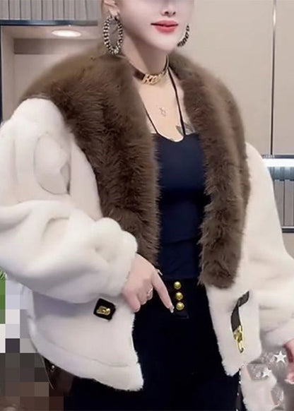 Sophisticated Coat with a Clean Classic Look