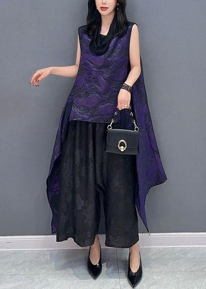 Well Tailored Top with a Graceful Silhouette