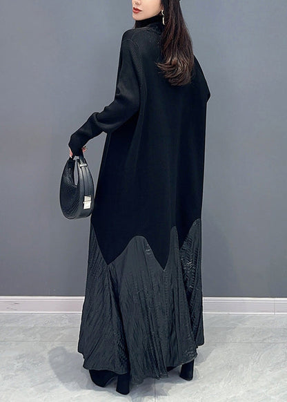 Classic Vintage Sweater with a Flattering Fit