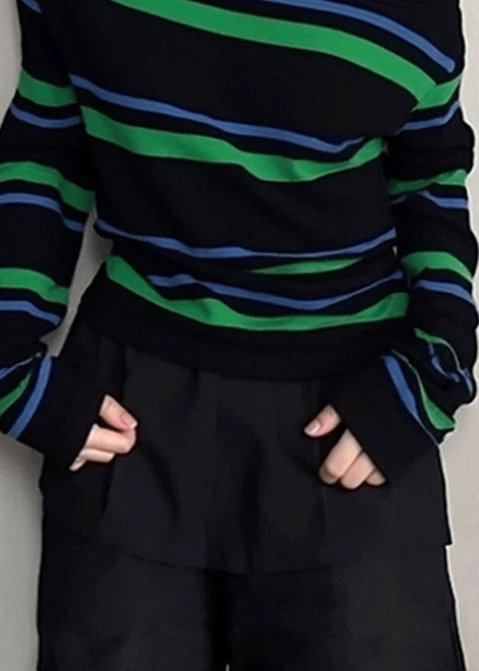Gracefully Styled Sweater for Any Occasion