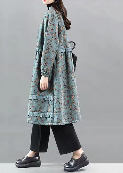 Classic Vintage & Enduringly Stylish Coat