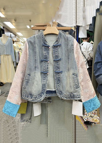 Elegantly Styled Coat for Everyday Wear