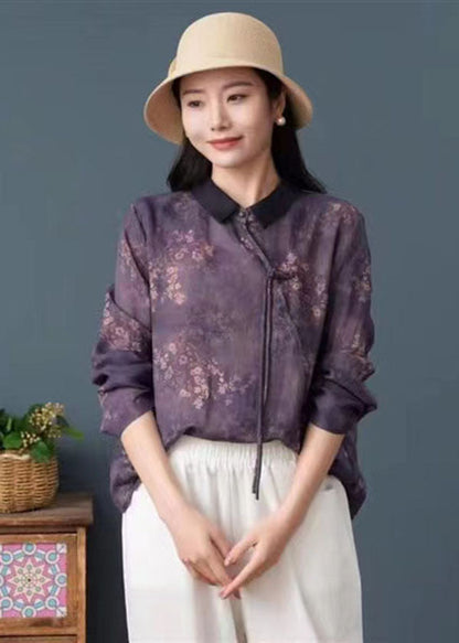 Sophisticated Blouse with a Clean Classic Look