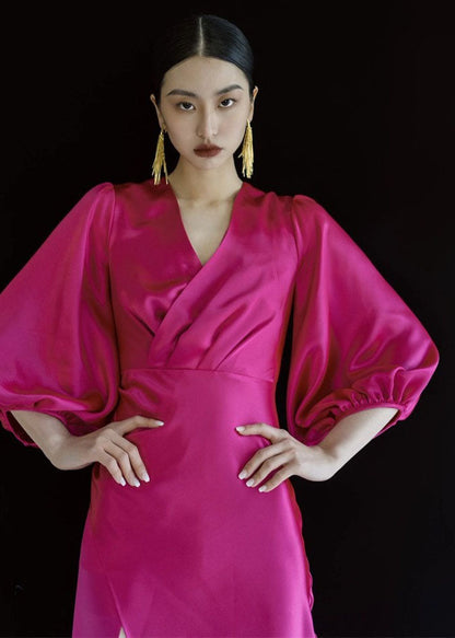 Well Tailored Dress with a Graceful Silhouette