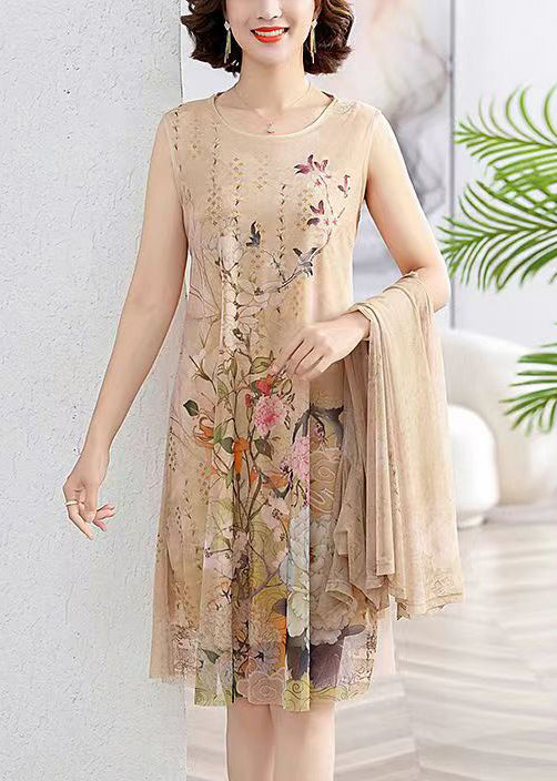 Well Tailored Cardigan with a Graceful Silhouette