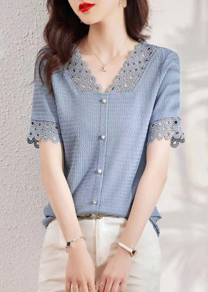 Elegantly Styled Shirt for Everyday Wear