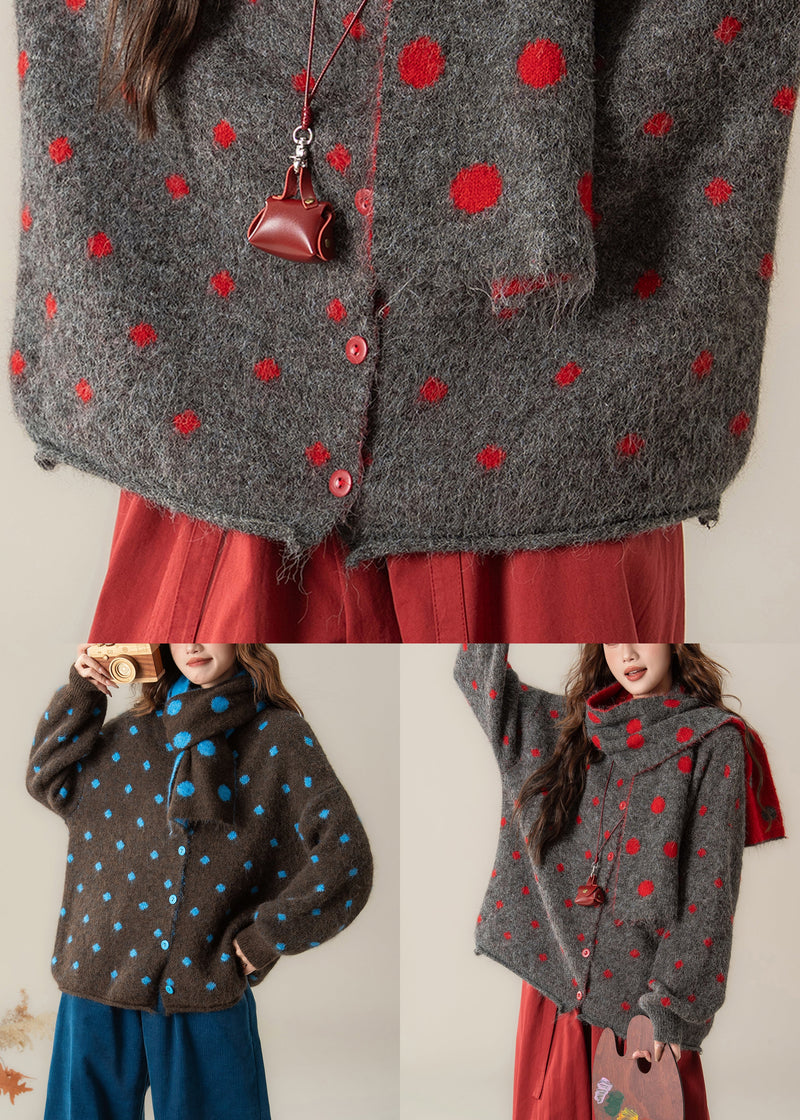 Gracefully Styled Coat for Any Occasion