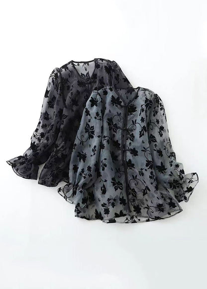 Beautifully Finished Blouse in a Timeless Design