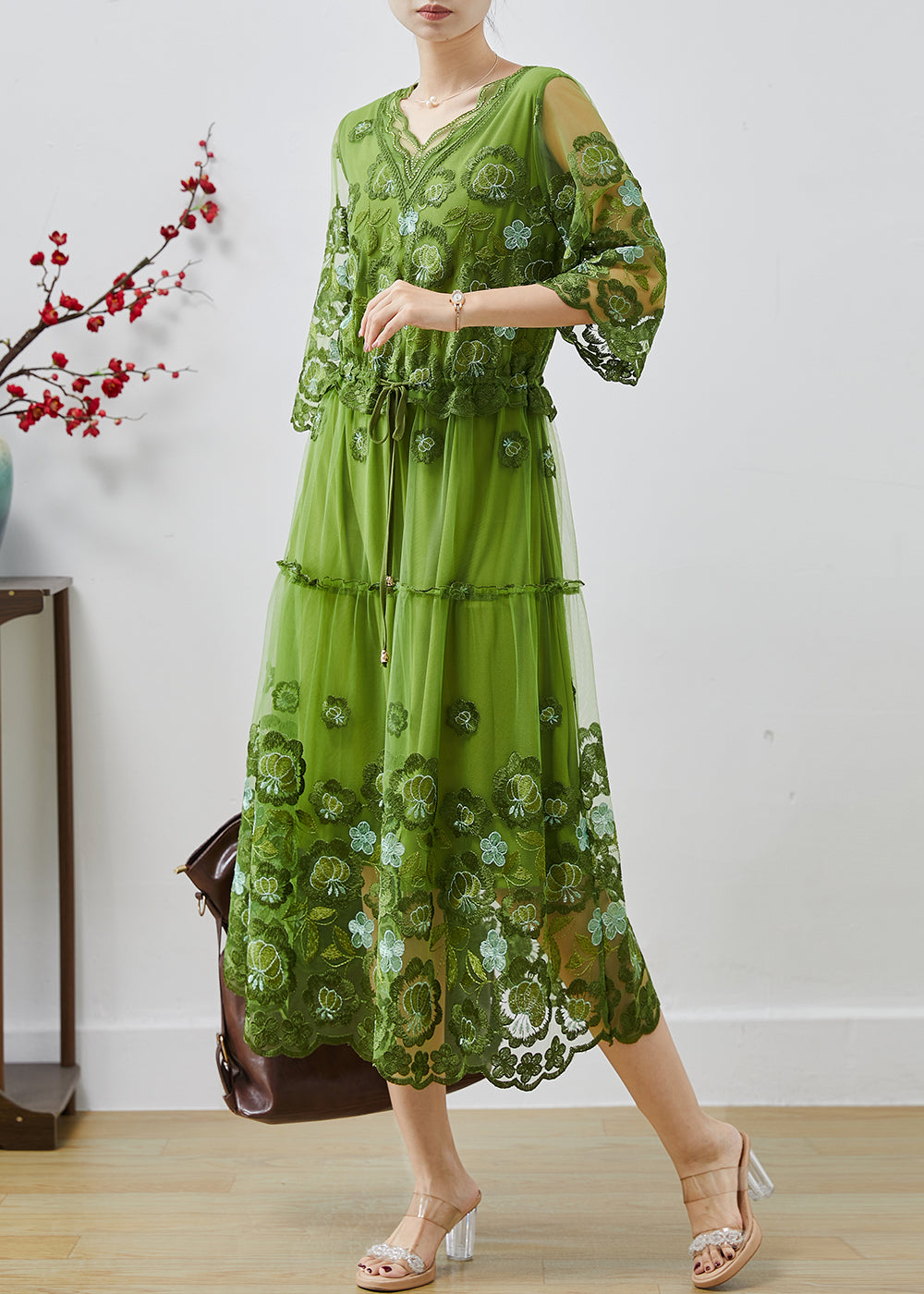 Classic Vintage Dress with a Flattering Fit