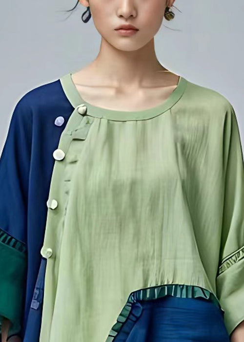 Sophisticated Blouse with a Clean Classic Look