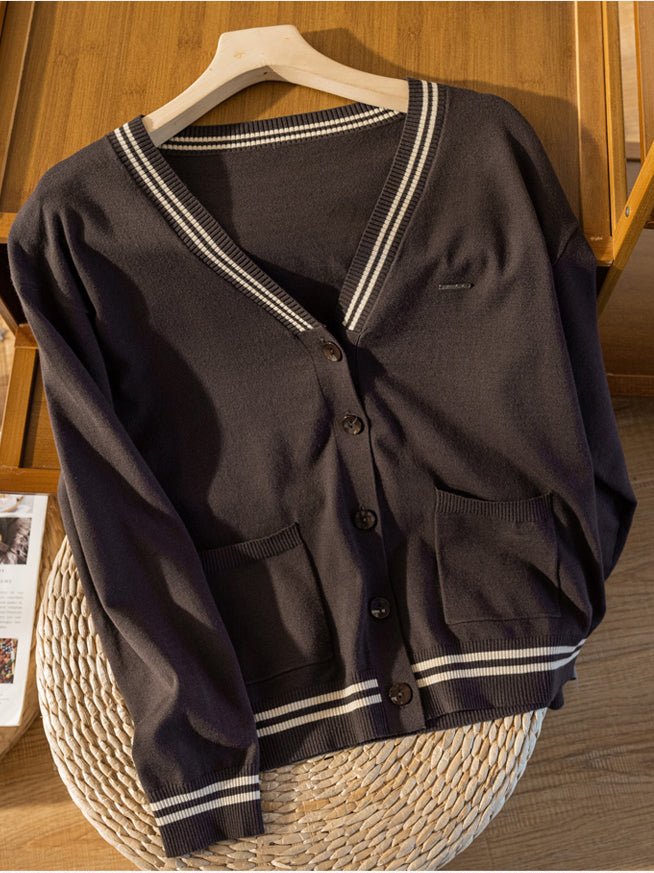 Gracefully Styled Jacket for Any Occasion
