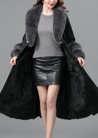 Classic Vintage & Enduringly Stylish Coat