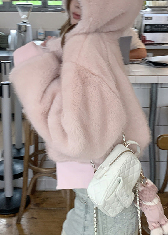 Classic Vintage & Enduringly Stylish Coat
