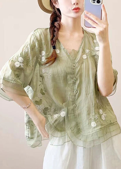 Elegantly Styled Blouse for Everyday Wear