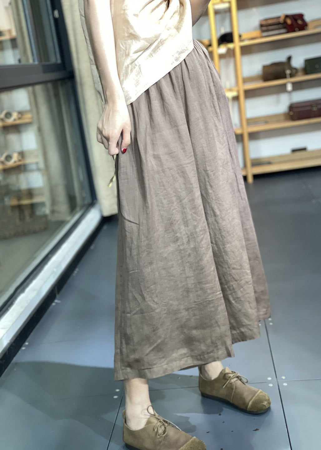 Classic Vintage Pants with a Flattering Fit