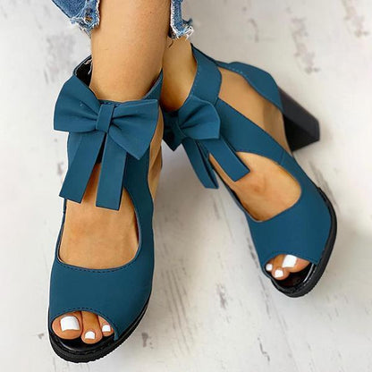 Chic Orthopedic Sandals with Unique Design