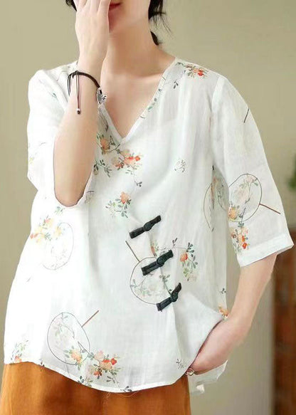 Effortlessly Elegant Blouse with a Timeless Design