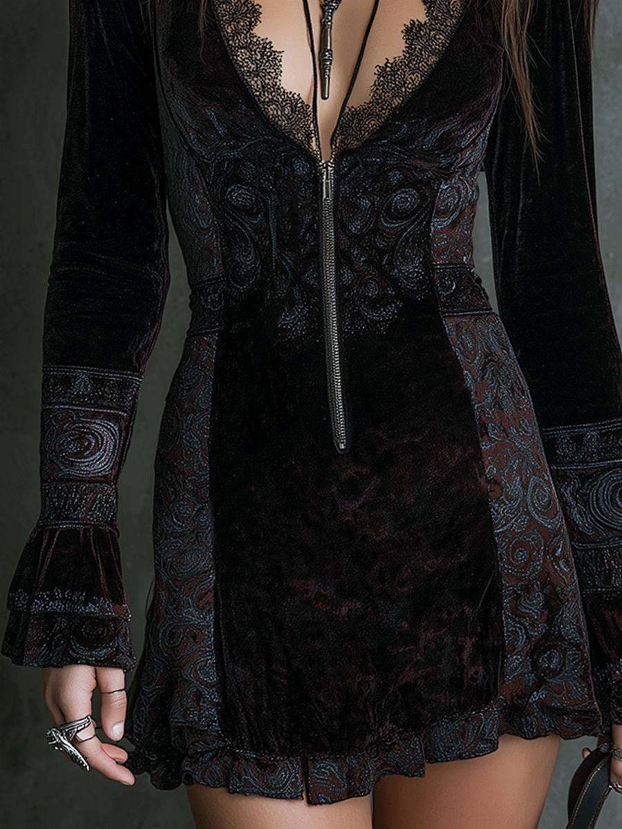 Classic Vintage Dress with a Flattering Fit