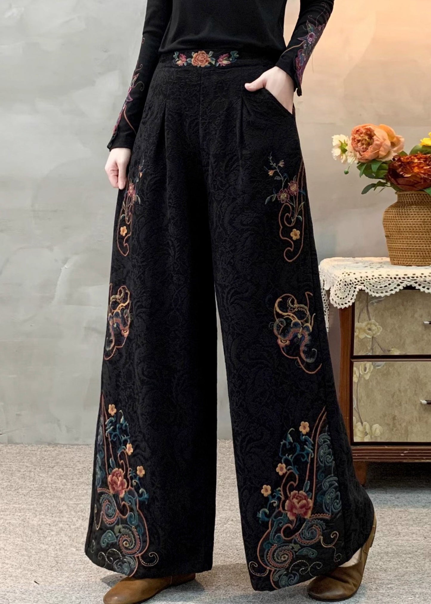 Classic Vintage Pants with a Flattering Fit